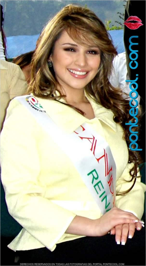 Ana Micaela Villacís Hurtado candidata a Reina Ambato 2011, apóyala para Reina Virtual 2011