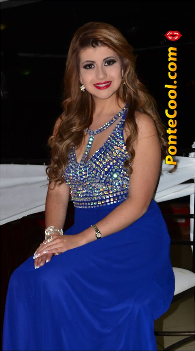 Evelyn Veloz Candidata a Reina de Ambato 2017, apoyala para Reina Virtual 2017.
