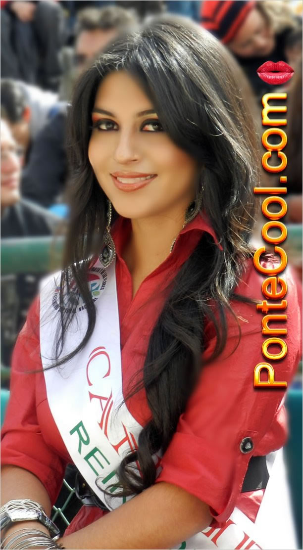 Lilia Gabriela Medina Jordán candidata a Reina de Ambato 2012, apóyala para Reina Virtual 2012
