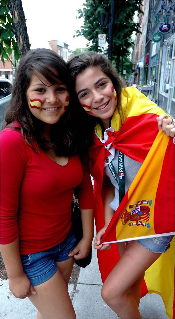 La hinchada de la Furia Roja festeja el campeonato del Mundo